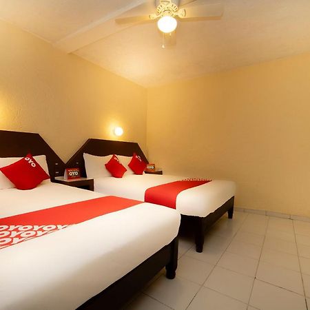 Oyo Hotel Jardin Carpio Aguascalientes Eksteriør bilde
